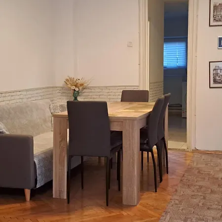Downtown Apartment Piata Romana Bucarest Esterno foto