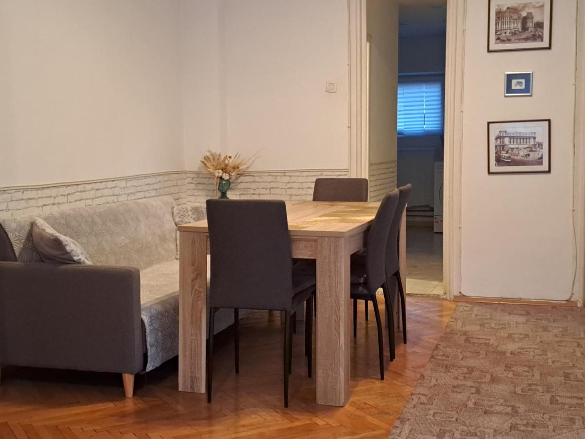 Apartment Downtown Piata Romana *